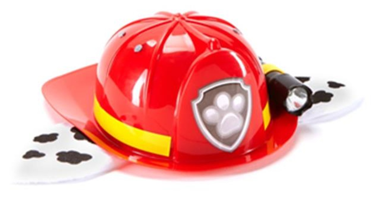 Les casques de pompiers sont de couleur rouge, munis d’un ruban jaune, de répliques d’oreilles de chien et d’une lampe de poche. Les casques de pompiers sont de couleur rouge, munis d’un ruban jaune, de répliques d’oreilles de chien et d’une lampe de poche.