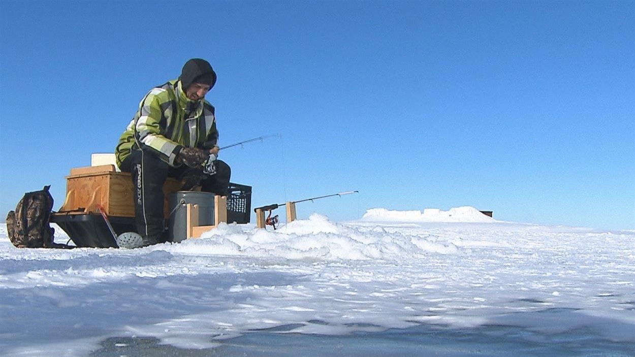 Pêche blanche à Rimouski Pêche blanche à Rimouski