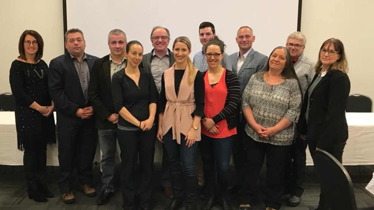 Un groupe de travail s'est réuni le 17 avril afin de penser le nouveau pôle régional d'innovation. Un groupe de travail s'est réuni le 17 avril afin de penser le nouveau pôle régional d'innovation.