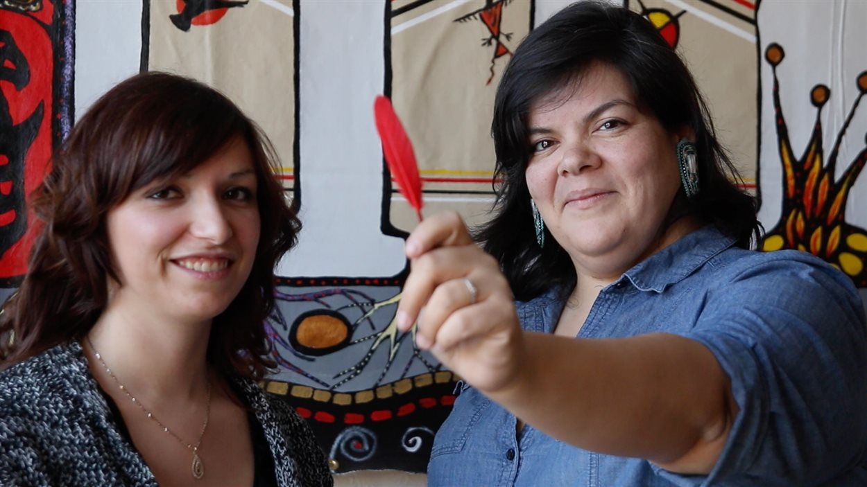 Widia Larivière et Melissa Mollen Dupuis, cofondatrices de la section québécoise du mouvement Idle No More (Bureau édito) Widia Larivière et Melissa Mollen Dupuis, cofondatrices de la section québécoise du mouvement Idle No More (Bureau édito)