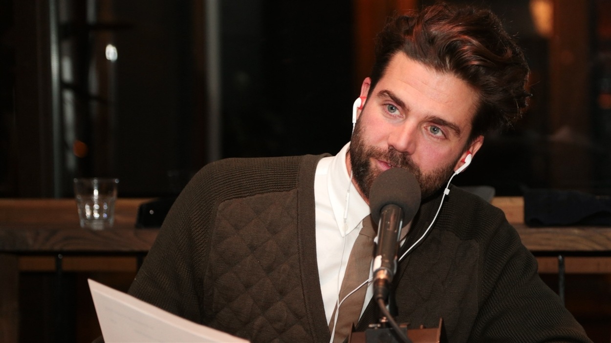 L'animateur Jean-Philippe Wauthier L'animateur Jean-Philippe Wauthier