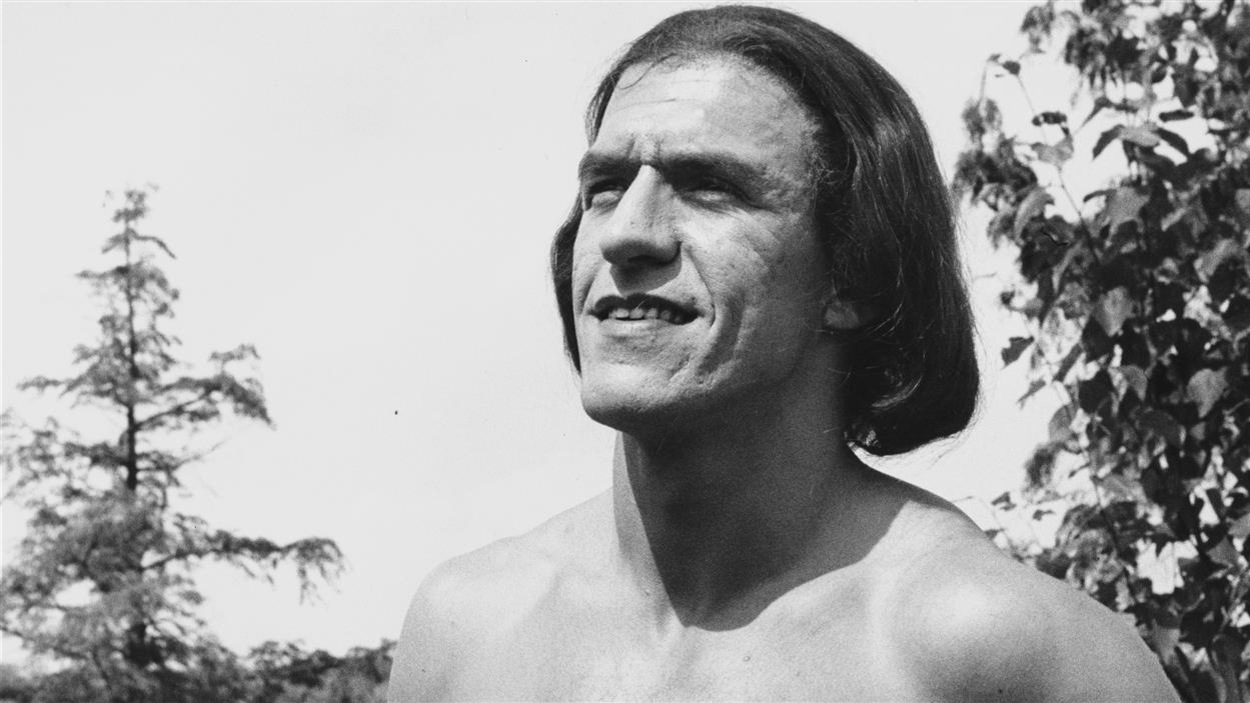 Jacques Godin jouait Pierre-Esprit Radisson dans le téléroman <i>Radisson</i>, en 1957. Jacques Godin jouait Pierre-Esprit Radisson dans le téléroman <i>Radisson</i>, en 1957.