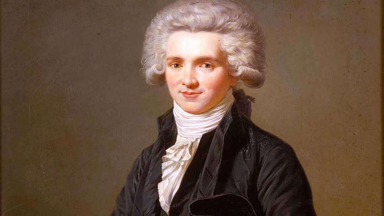 Portrait d'un homme du 18e siècle qui tient un chapeau contre son bras. Portrait d'un homme du 18e siècle qui tient un chapeau contre son bras.