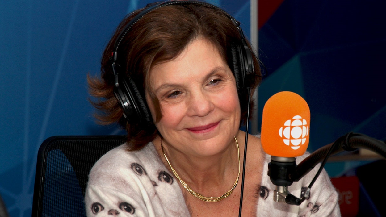 Liza Frulla en entrevue avec Francis Reddy à On n'est pas sorti de l'auberge Liza Frulla en entrevue avec Francis Reddy à On n'est pas sorti de l'auberge