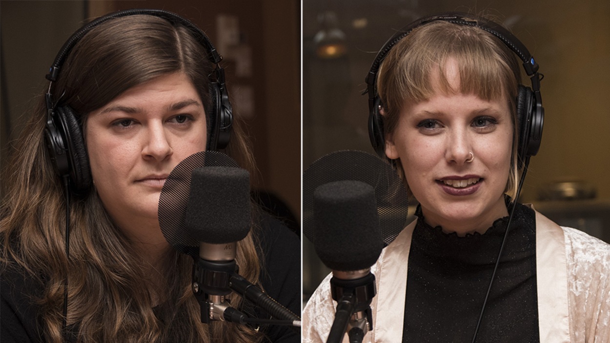 Stéphanie Roussel et Sandrine Galand au studio 18 de Radio-Canada, à Montréal, le 4 décembre 2017 Stéphanie Roussel et Sandrine Galand au studio 18 de Radio-Canada, à Montréal, le 4 décembre 2017