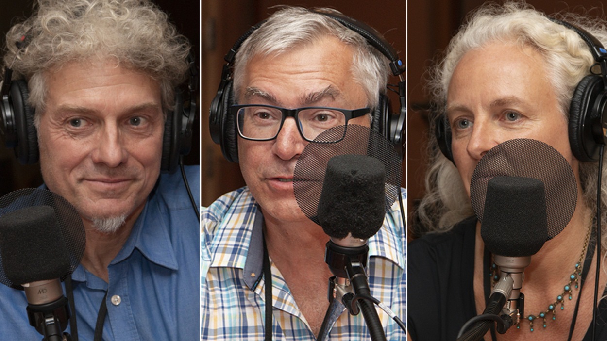 Mario Bonenfant, Jean Hamel et Annie Jean répondent aux questions de Karyne Lefebvre au studio 18 de Radio-Canada, à Montréal, le 8 août 2018. Mario Bonenfant, Jean Hamel et Annie Jean répondent aux questions de Karyne Lefebvre au studio 18 de Radio-Canada, à Montréal, le 8 août 2018.