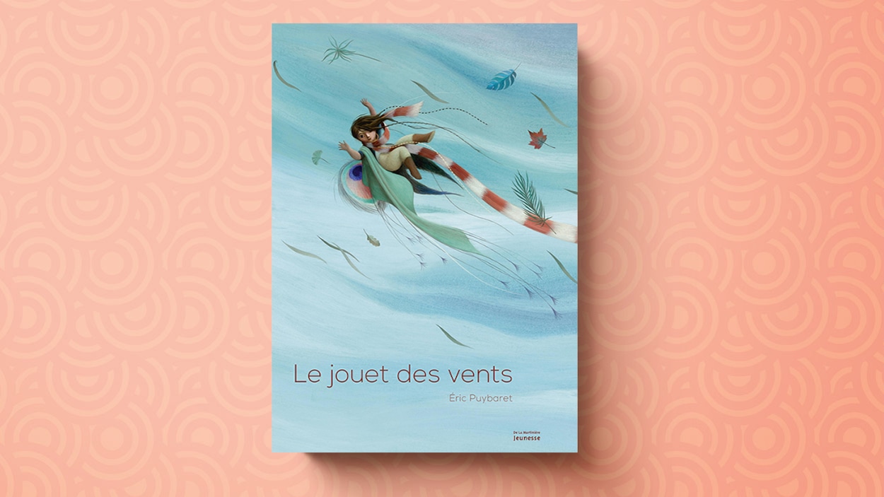 Couverture du livre <em>Le jouet des vents</em>, d'Éric Puybaret. On y voit un enfant, bras ouverts et écharpe au vent, flotter au milieu d'un ciel bleu, entouré de feuilles d'arbres qui virevoltent à ses côtés. Couverture du livre <em>Le jouet des vents</em>, d'Éric Puybaret. On y voit un enfant, bras ouverts et écharpe au vent, flotter au milieu d'un ciel bleu, entouré de feuilles d'arbres qui virevoltent à ses côtés.