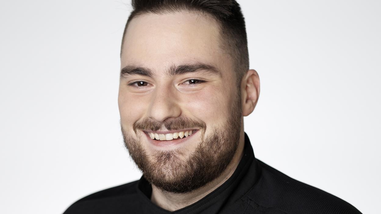 Le visage souriant de Frédérick. Le visage souriant de Frédérick.