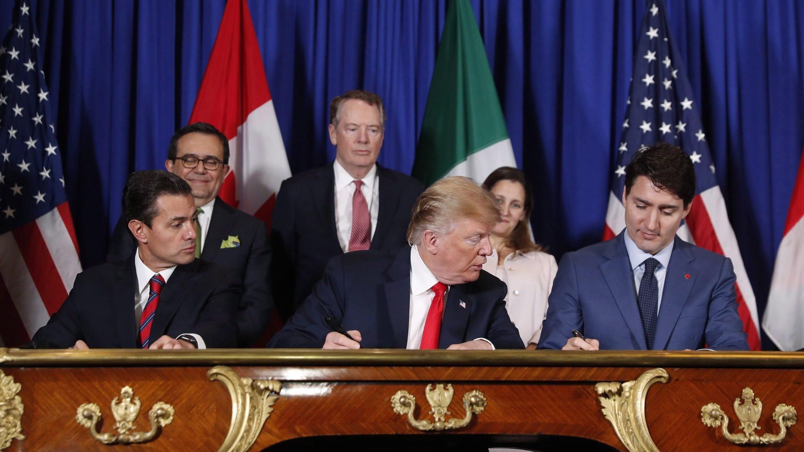 L'Accord Canada–États-Unis–Mexique a été signé à Buenos Aires le 20 novembre 2018. L'Accord Canada–États-Unis–Mexique a été signé à Buenos Aires le 20 novembre 2018.