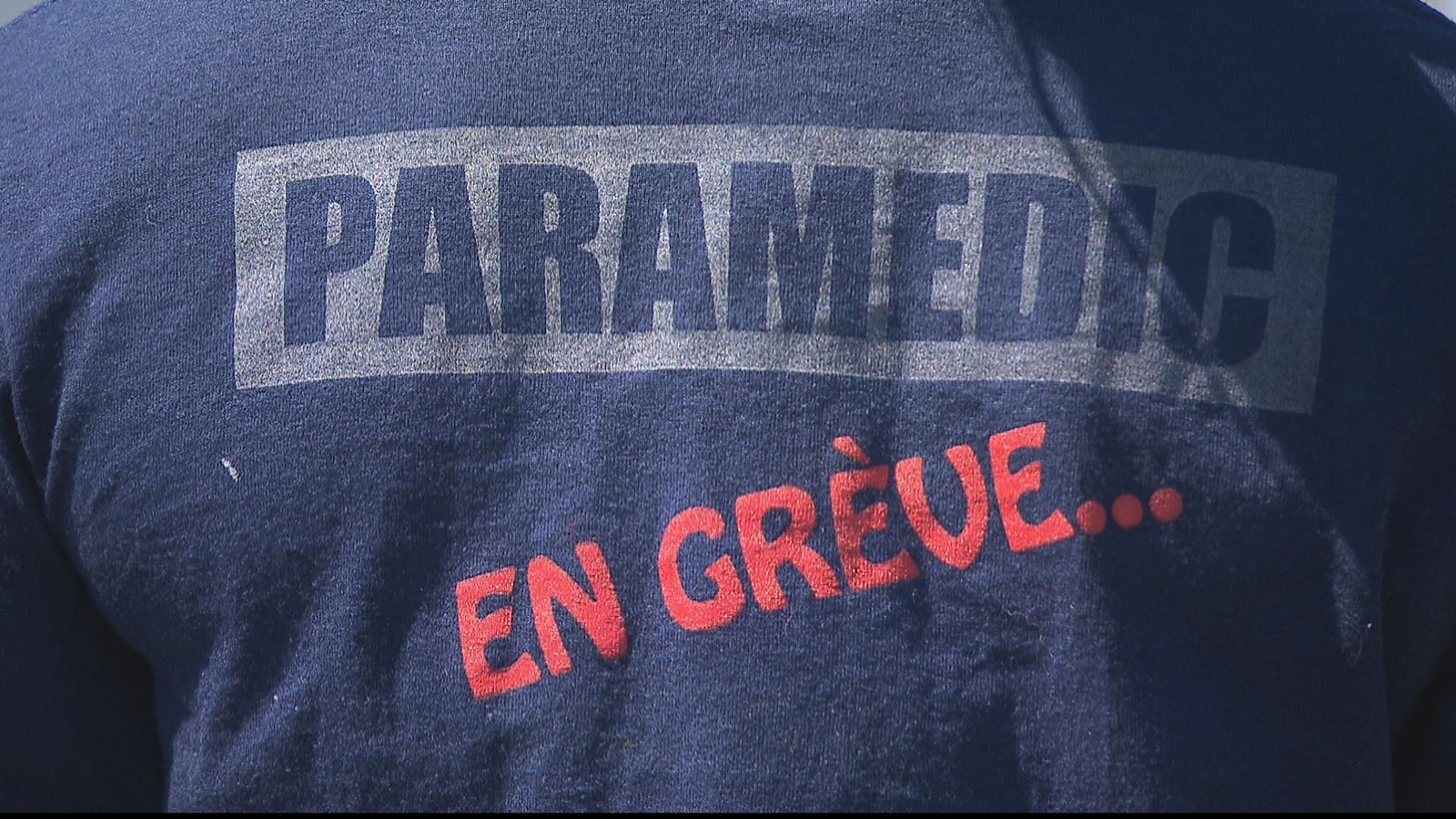 Les ambulanciers sont en grève. Les ambulanciers sont en grève.