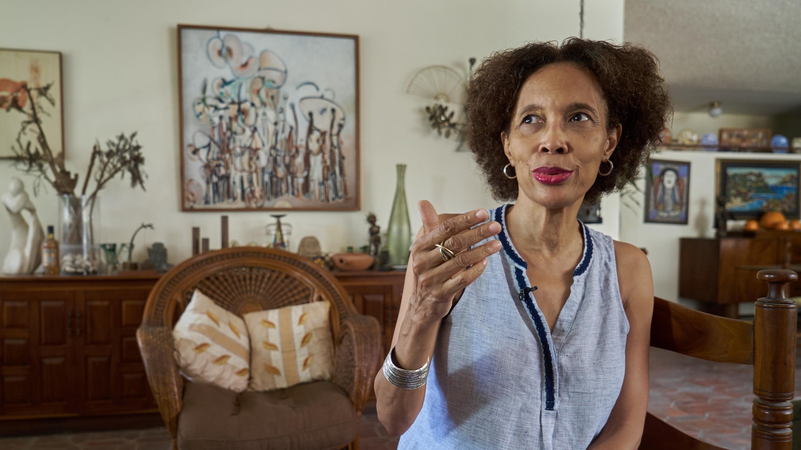 L'écrivaine haïtienne Yanick Lahens L'écrivaine haïtienne Yanick Lahens