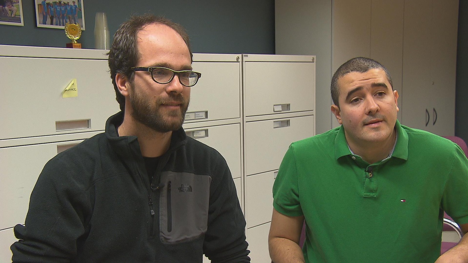 Hubert Cabana, professeur département de génie civil Université de Sherbrooke et Sebastian Sanchez, finissant à la maîtrise en génie civil et ingénieur en environnement Hubert Cabana, professeur département de génie civil Université de Sherbrooke et Sebastian Sanchez, finissant à la maîtrise en génie civil et ingénieur en environnement