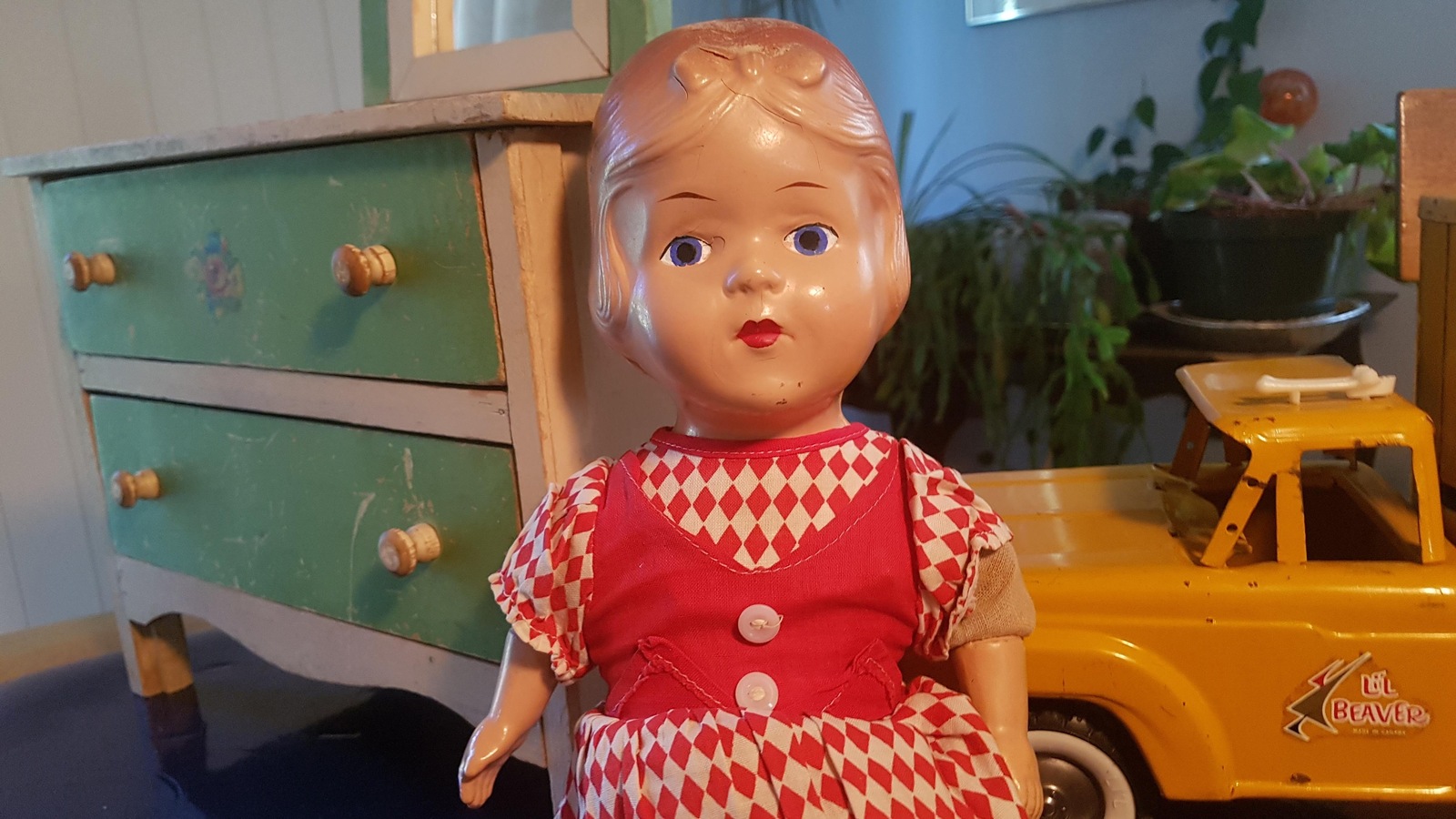 Des jouets de la collection de Jean Bouchard. Des jouets de la collection de Jean Bouchard.