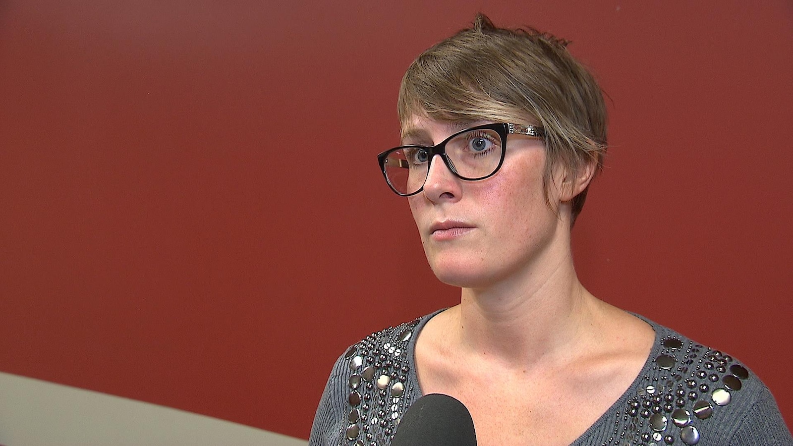 Karine Otis d'ID Manicouagan accorde une entrevue. Karine Otis d'ID Manicouagan accorde une entrevue.