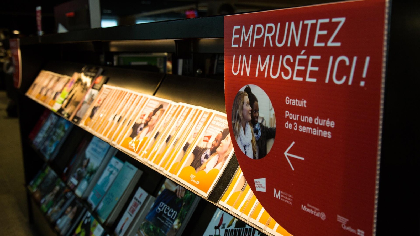 Il est maintenant possible d'emprunter un laissez-passer pour le Musée des beaux-arts de Montréal ou le Centre d'histoire de Montréal à l'une des bibliothèques municipales ou à la Grande Bibliothèque Il est maintenant possible d'emprunter un laissez-passer pour le Musée des beaux-arts de Montréal ou le Centre d'histoire de Montréal à l'une des bibliothèques municipales ou à la Grande Bibliothèque