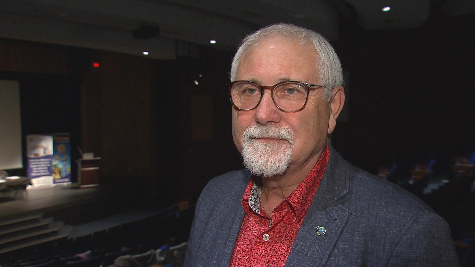 Luc Doucet, de l'Association francophone des aînés du N.-B, en entrevue. Luc Doucet, de l'Association francophone des aînés du N.-B, en entrevue.
