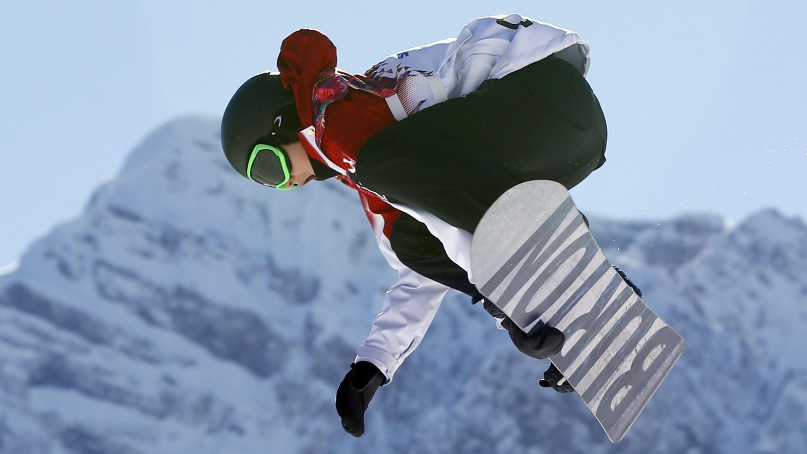Le planchiste canadien Mark McMorris espère participer aux Jeux olympiques de 2018 en Corée du Sud. Le planchiste canadien Mark McMorris espère participer aux Jeux olympiques de 2018 en Corée du Sud.