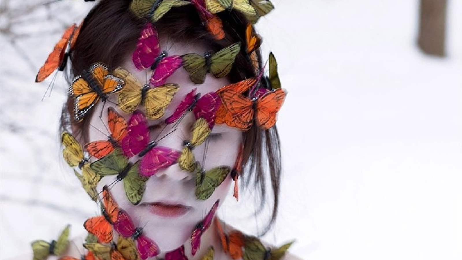 Meryl McMaster, Anima de la série « In-Between Worlds », 2012, épreuve à développement chromogène. Meryl McMaster, Anima de la série « In-Between Worlds », 2012, épreuve à développement chromogène.