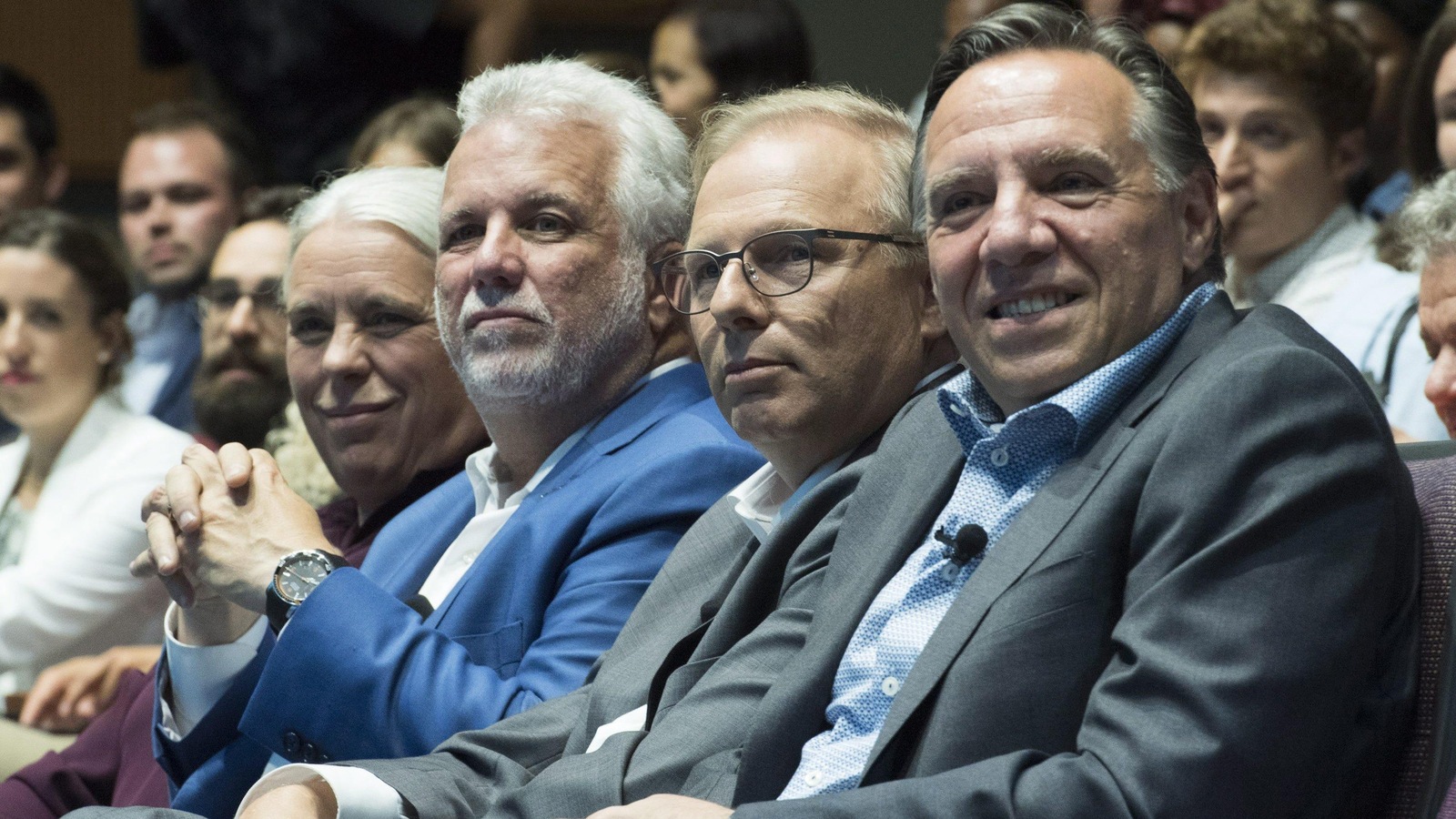 Les quatres chefs Manon Massé, Philippe Couillard, Jean-François Lisée et François Legault ont participé ont participé, le vendredi 17 août 2017, à une période de questions posées par de jeunes électeurs dans le cadre d'une soirée organisée par l’Institut du Nouveau Monde. Les quatres chefs Manon Massé, Philippe Couillard, Jean-François Lisée et François Legault ont participé ont participé, le vendredi 17 août 2017, à une période de questions posées par de jeunes électeurs dans le cadre d'une soirée organisée par l’Institut du Nouveau Monde.