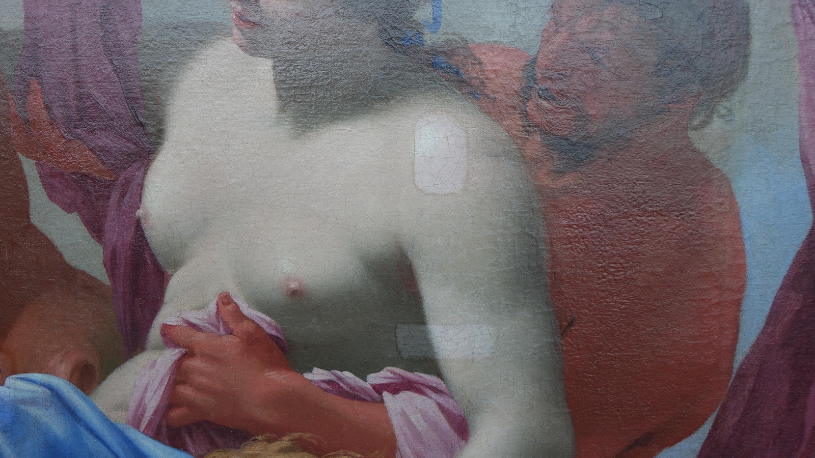 Photo d'une oeuvre d'art dont la peinture est écaillée. Photo d'une oeuvre d'art dont la peinture est écaillée.