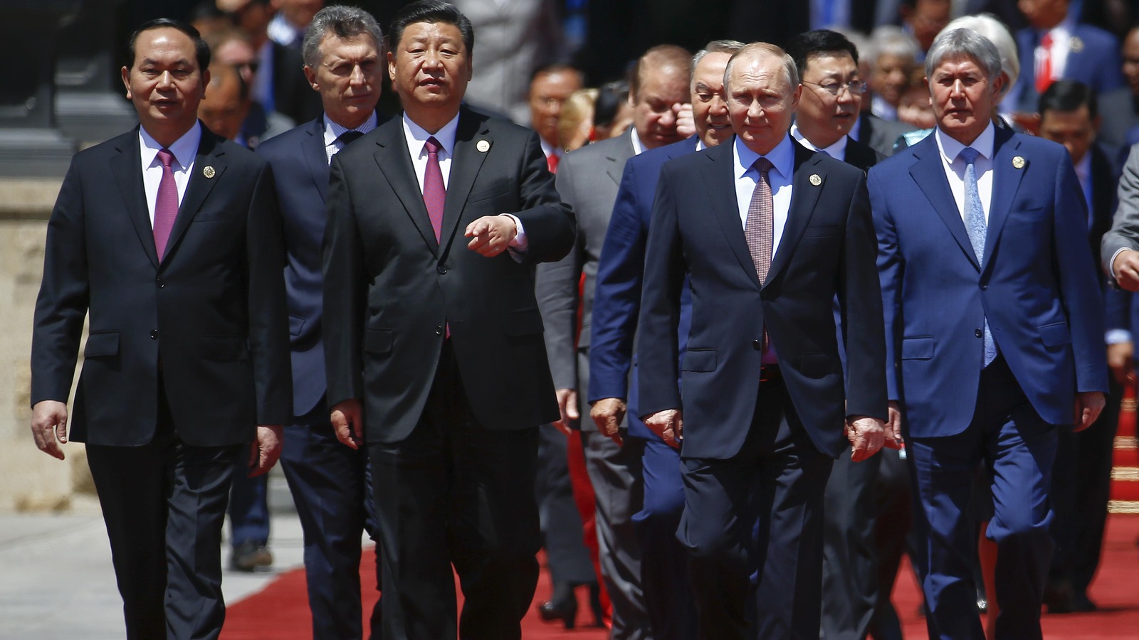 Le président chinois Xi Jinping a tenu à Pékin un sommet de deux jours consacré à son projet de nouvelle Route de la soie. Le président chinois Xi Jinping a tenu à Pékin un sommet de deux jours consacré à son projet de nouvelle Route de la soie.