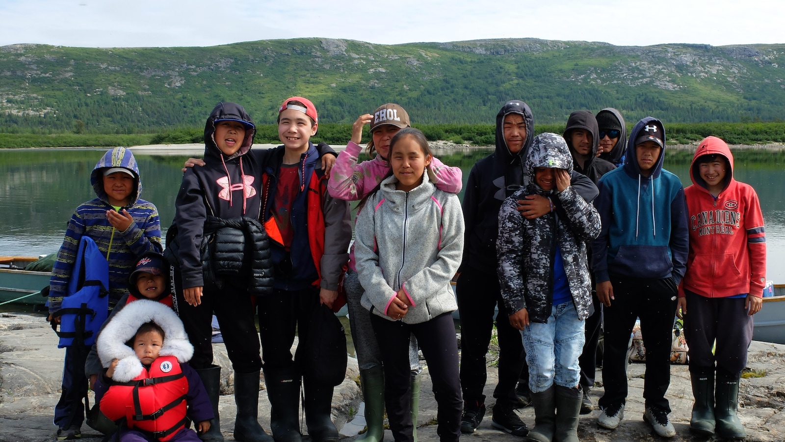 De jeunes participants très intéressés et motivés par le projet Imalirijiit. De jeunes participants très intéressés et motivés par le projet Imalirijiit.