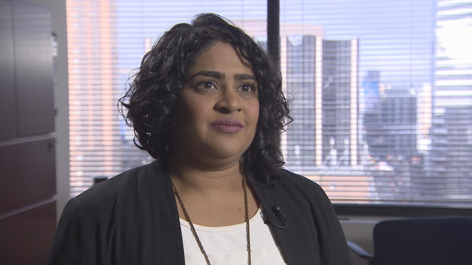 Renu Mandhane, commissaire en chef de la Commission ontarienne des droits de la personne. Renu Mandhane, commissaire en chef de la Commission ontarienne des droits de la personne.