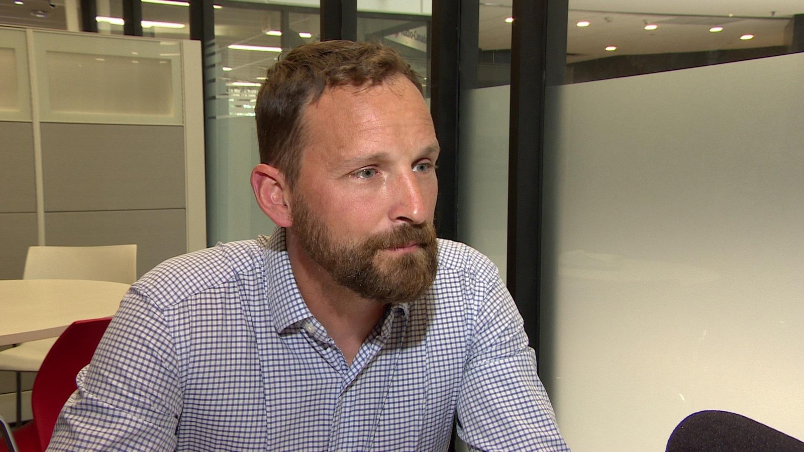 Le Dr Ryan Meili est médecin, député de Saskatoon-Meewasin et candidat à la direction du Nouveau Parti démocratique de la Saskatchewan. Le Dr Ryan Meili est médecin, député de Saskatoon-Meewasin et candidat à la direction du Nouveau Parti démocratique de la Saskatchewan.