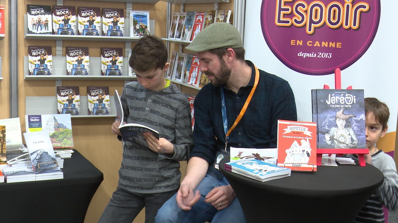 Le Salon du livre de la Côte-Nord a regroupé une quinzaine de maisons d'édition qui publient des livres jeunesse. Le Salon du livre de la Côte-Nord a regroupé une quinzaine de maisons d'édition qui publient des livres jeunesse.