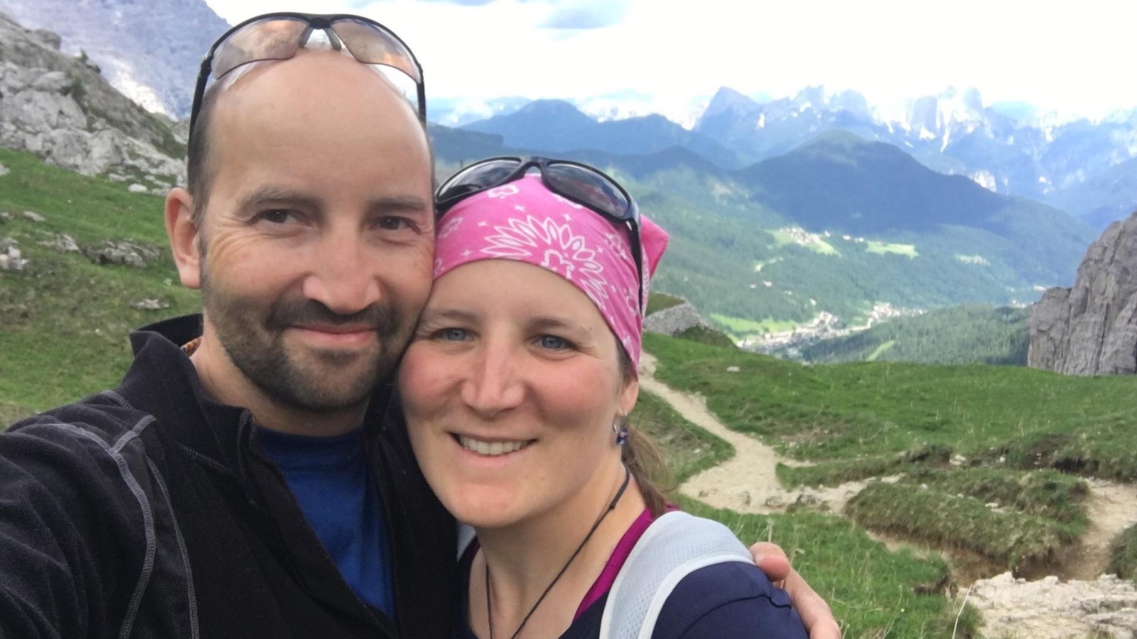 André Larouche et Marie-Ève Langelier dans les Dolomites, en Italie André Larouche et Marie-Ève Langelier dans les Dolomites, en Italie