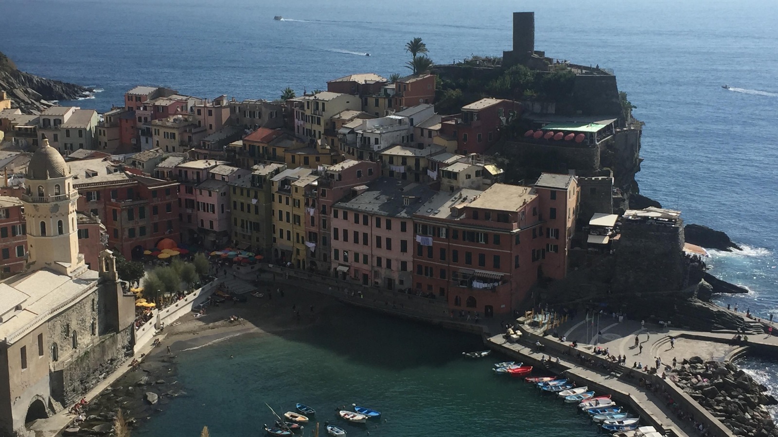 Vernazza, l'un des villages des Cinque Terre Vernazza, l'un des villages des Cinque Terre