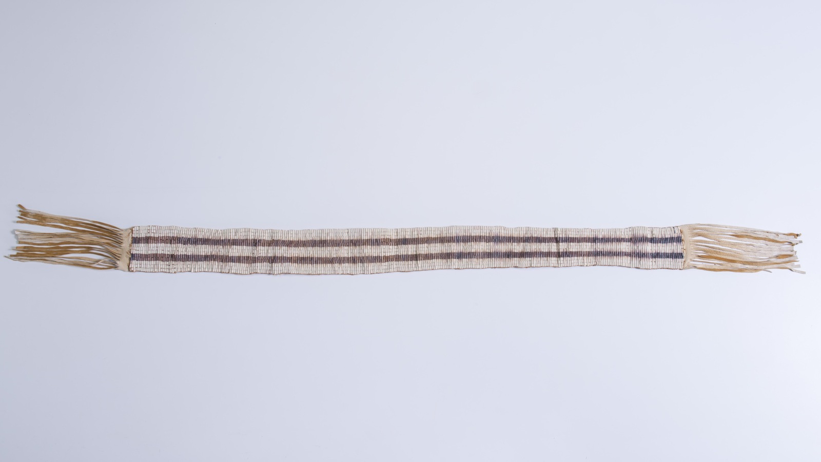 Un wampum à deux voies Un wampum à deux voies