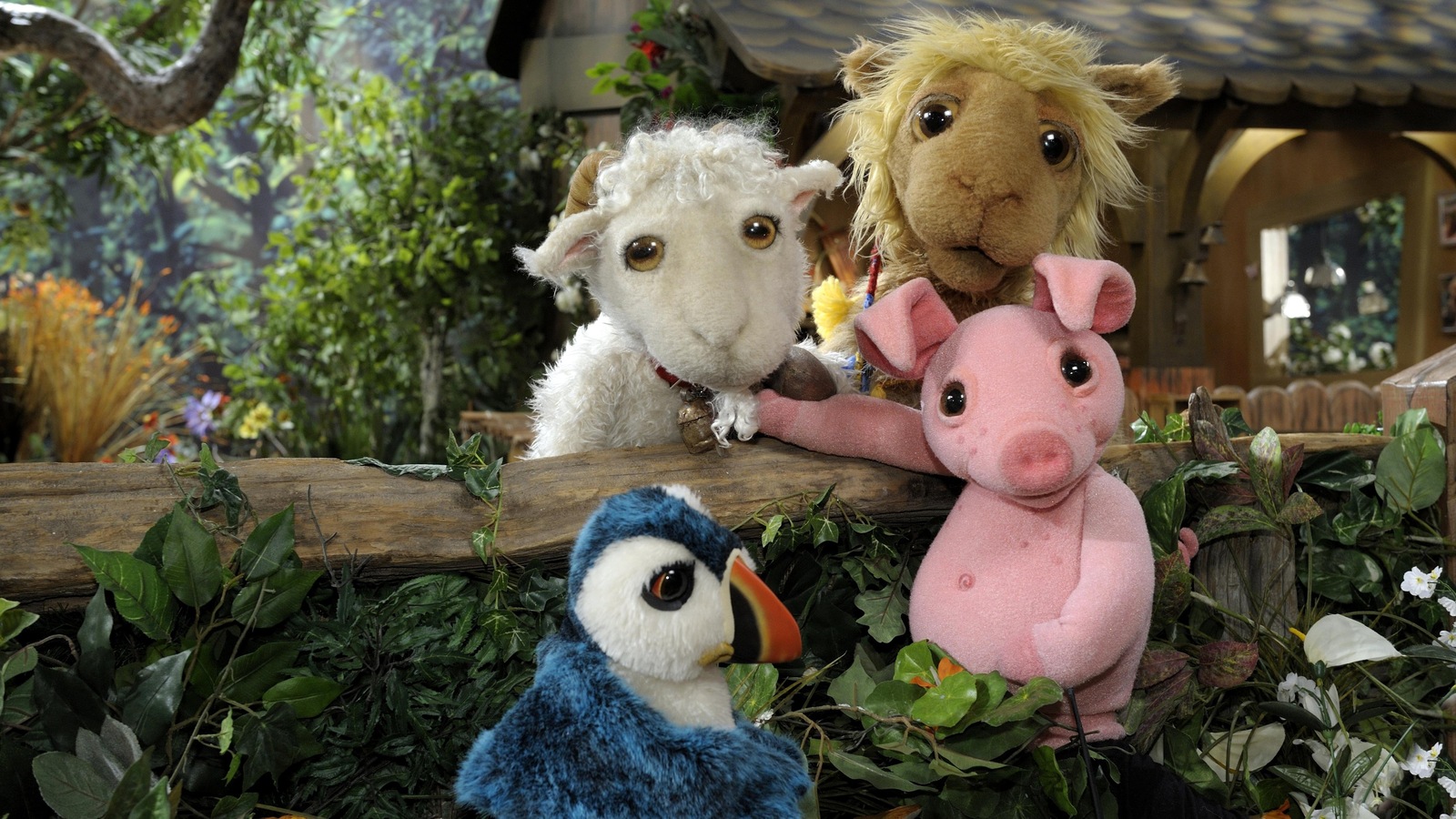Les marionnettes Crépine, Zoumba, Colin et Zénon Les marionnettes Crépine, Zoumba, Colin et Zénon