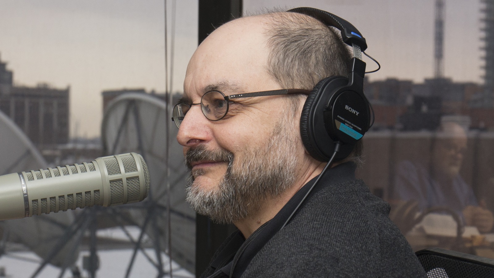 Benoît Melançon au studio 89 de Radio-Canada, à Montréal, le 16 février 2018 Benoît Melançon au studio 89 de Radio-Canada, à Montréal, le 16 février 2018