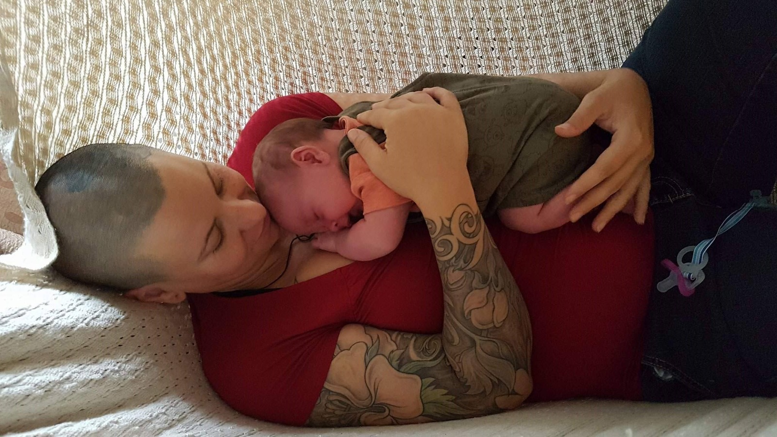 Kathleen et les papas avaient convenu qu'ils allaient rester ensemble deux semaines après la naissance de Valentin Kathleen et les papas avaient convenu qu'ils allaient rester ensemble deux semaines après la naissance de Valentin