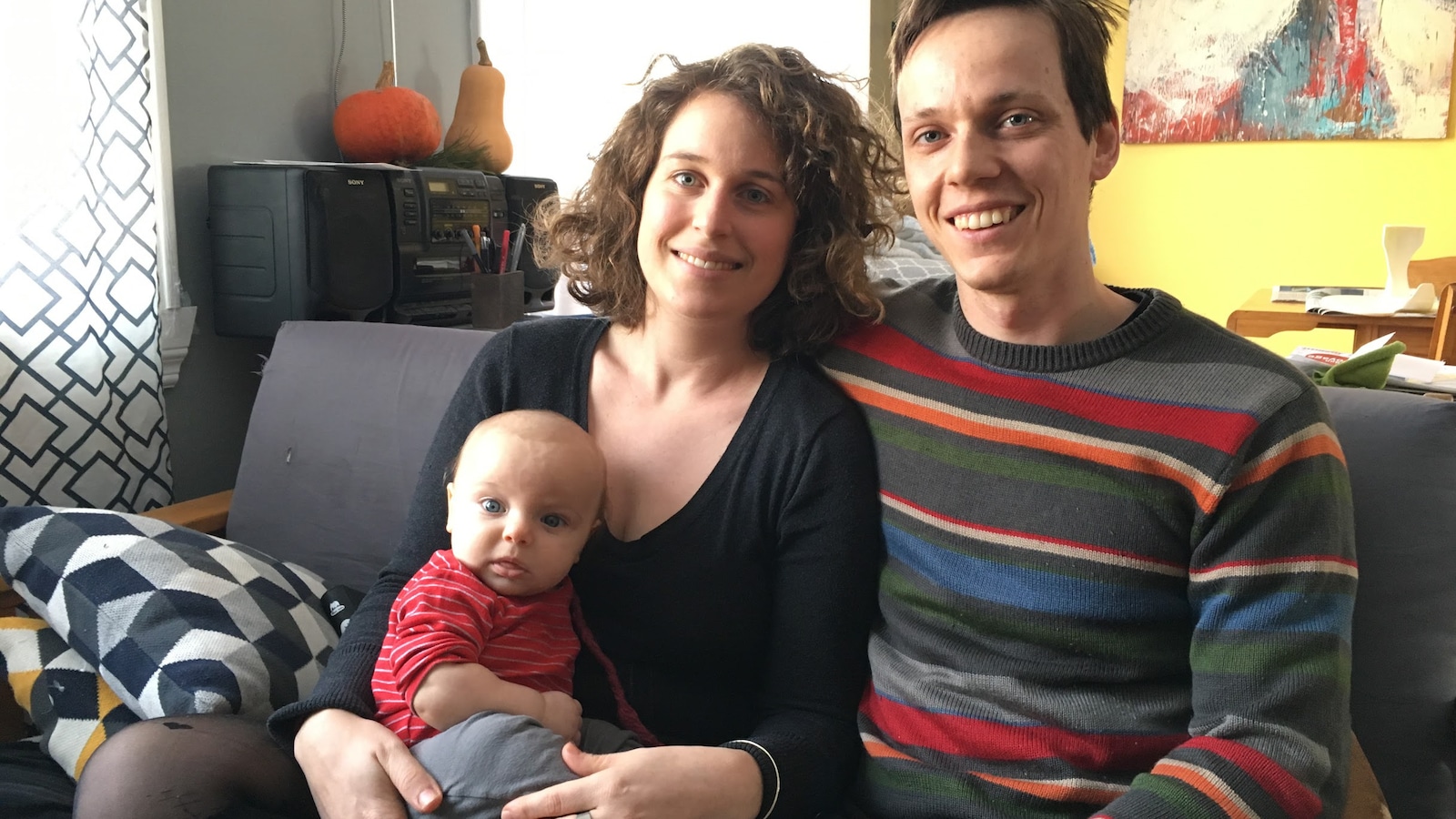 Marie-Eve Desroches, avec son fils Léon et son conjoint Lauran Ayotte Marie-Eve Desroches, avec son fils Léon et son conjoint Lauran Ayotte