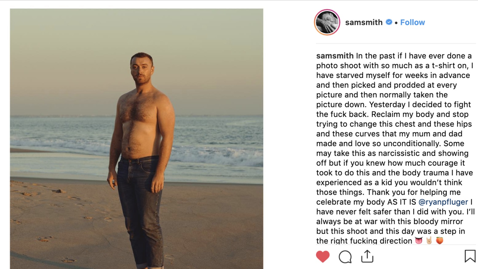 Sam Smith debout sur la plage, torse nu, vêtu d'un jean noir. La légende explique pourquoi il s'agit d'un geste positif d'acceptation de son corps tel qu'il est. Sam Smith debout sur la plage, torse nu, vêtu d'un jean noir. La légende explique pourquoi il s'agit d'un geste positif d'acceptation de son corps tel qu'il est.