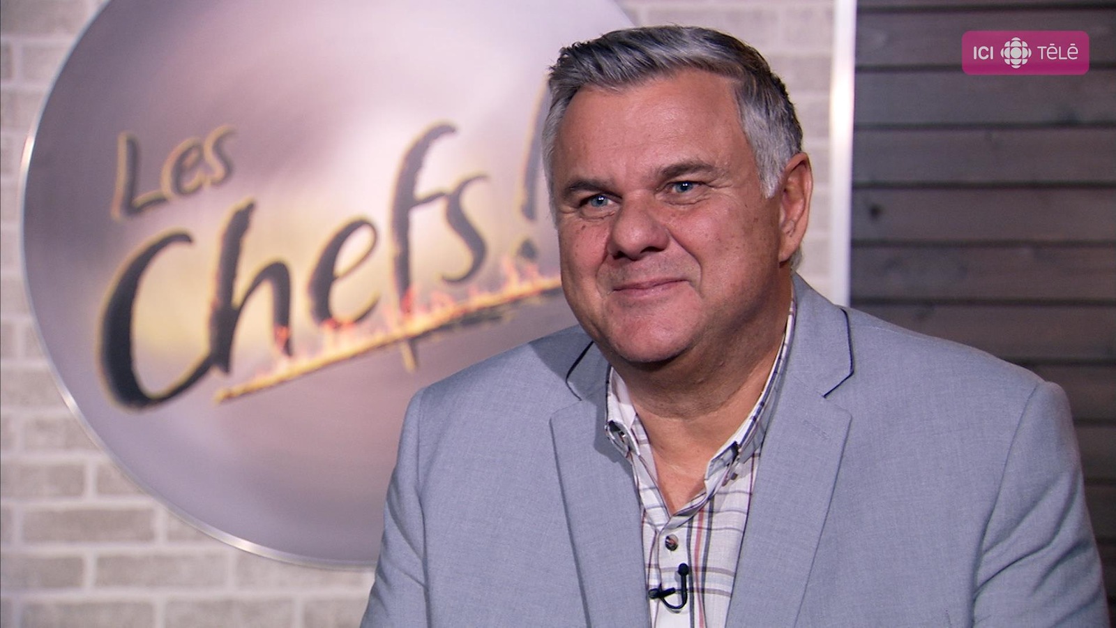 Jean-Luc Boulay qui sourit. Jean-Luc Boulay qui sourit.