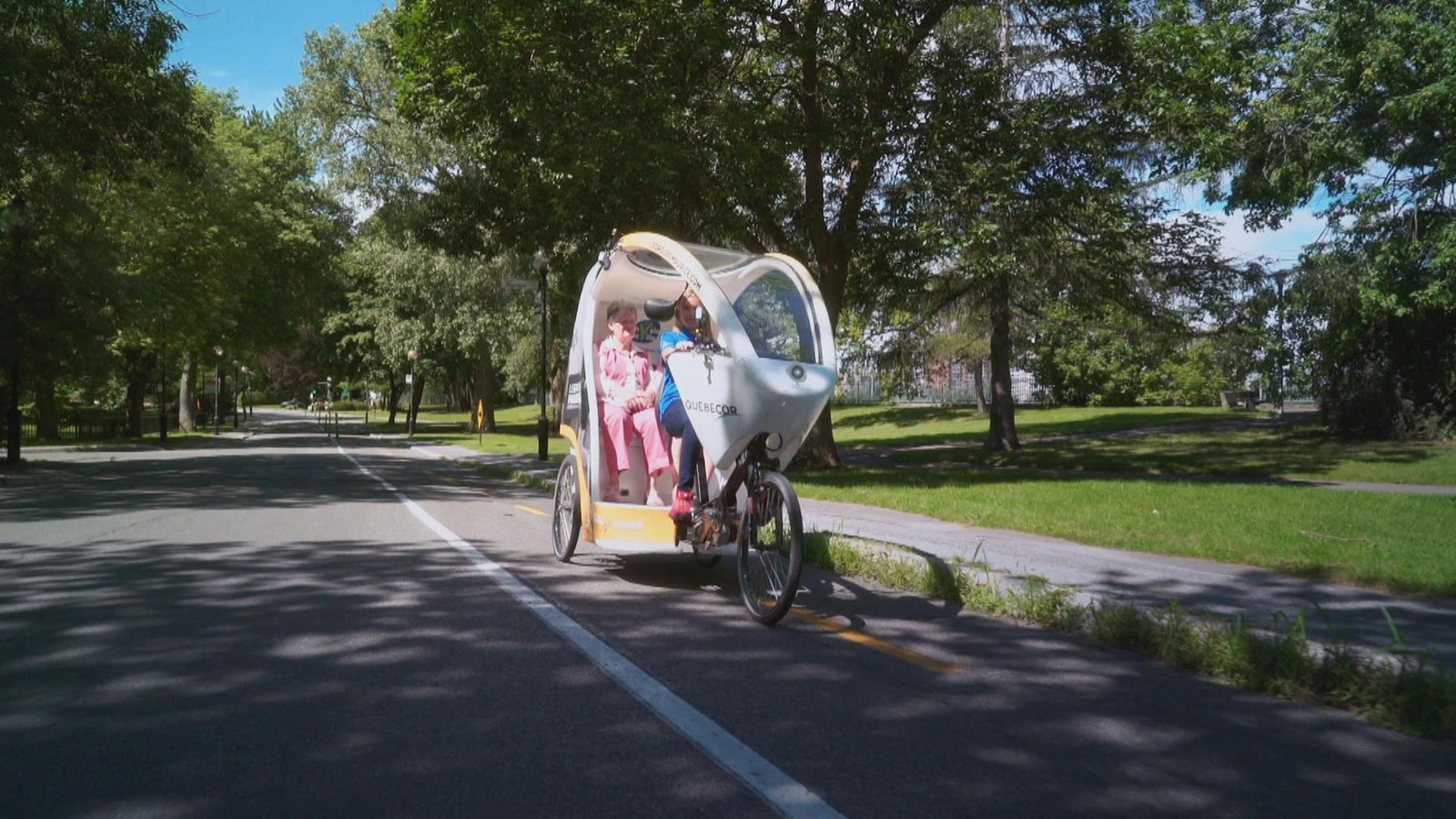 Une ballade à vélo offerte par l'ONG Un vélo une ville