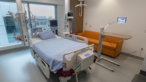 Une chambre aux soins intensifs à l'Hôpital Cortellucci à Vaughan. 
