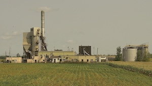 Plan panoramique de l'usine.