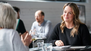 Remettre en question le modèle familial traditionnel