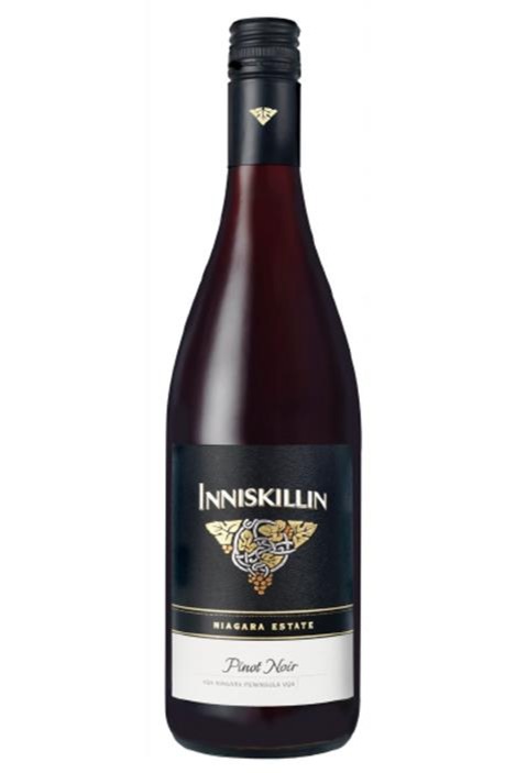 Une bouteille de vin rouge. Une bouteille de vin rouge.