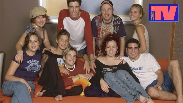 Les participants de la téléréalité Phénomia 9 en 2003.
