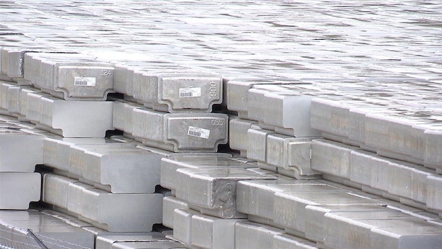 De l'aluminium