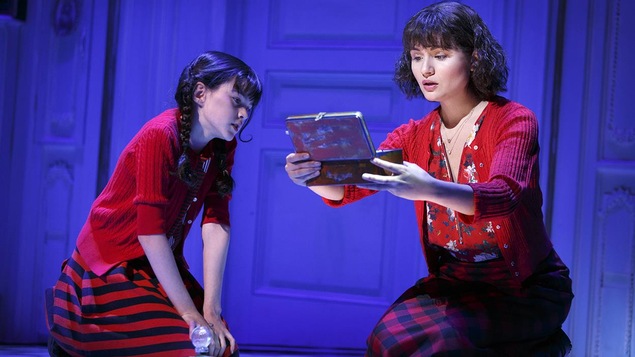 Savvy Crawford et Phillipa Soo dans « Amélie a New Musical » Savvy Crawford et Phillipa Soo dans « Amélie a New Musical »