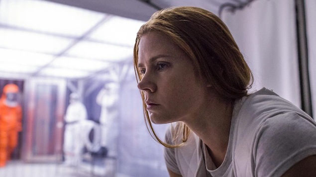 Amy Adams dans le film « Arrival » Amy Adams dans le film « Arrival »