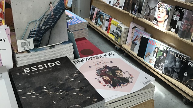 Le magasine Beside se retrouve à la librairie du Museum of modern art (MOMA) de New York.
