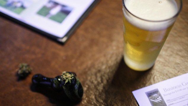 Éduc'alcool met en garde contre le mélange alcool-cannabis