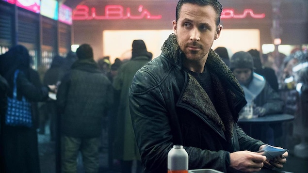 Ryan Gosling dans une scène du film « Blade Runner 2049 »